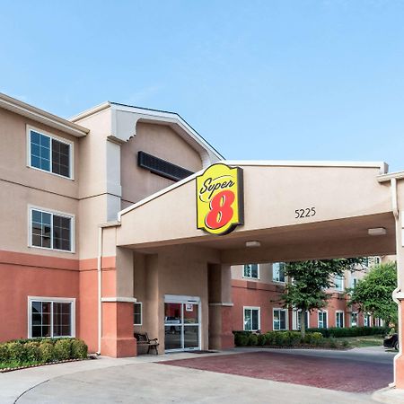 Super 8 By Wyndham Fort Worth North Εξωτερικό φωτογραφία